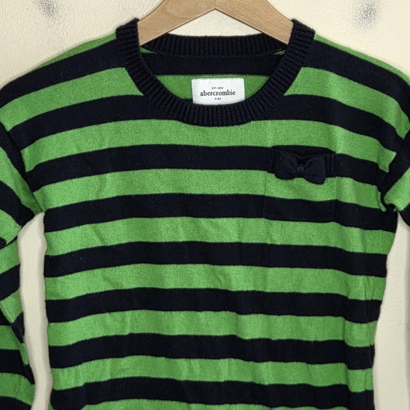 Abercrombie & Fitch Kids | Green Black Striped Sweater Bow Pocket Size Large - Picture 2 of 6